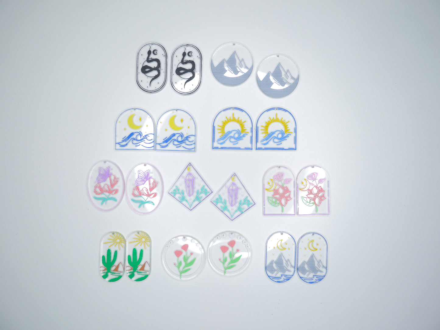 Dainty collection - snake, mountain