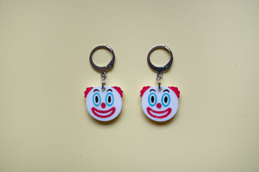 Minis - clowning around